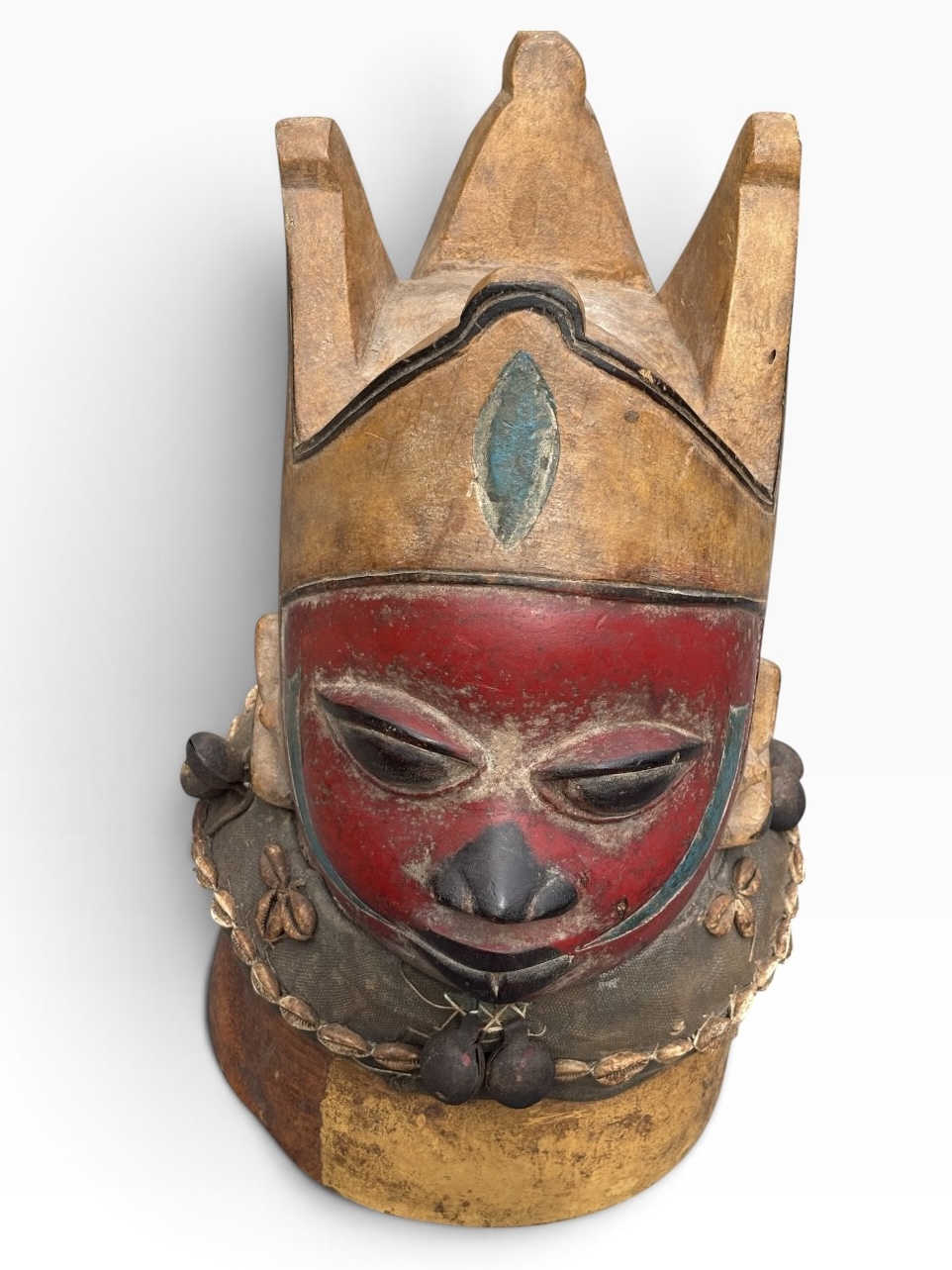 Yoruba Gelede Helmet Mask – Hand-Carved Ceremonial Art, 24" (61 cm) - Image 5