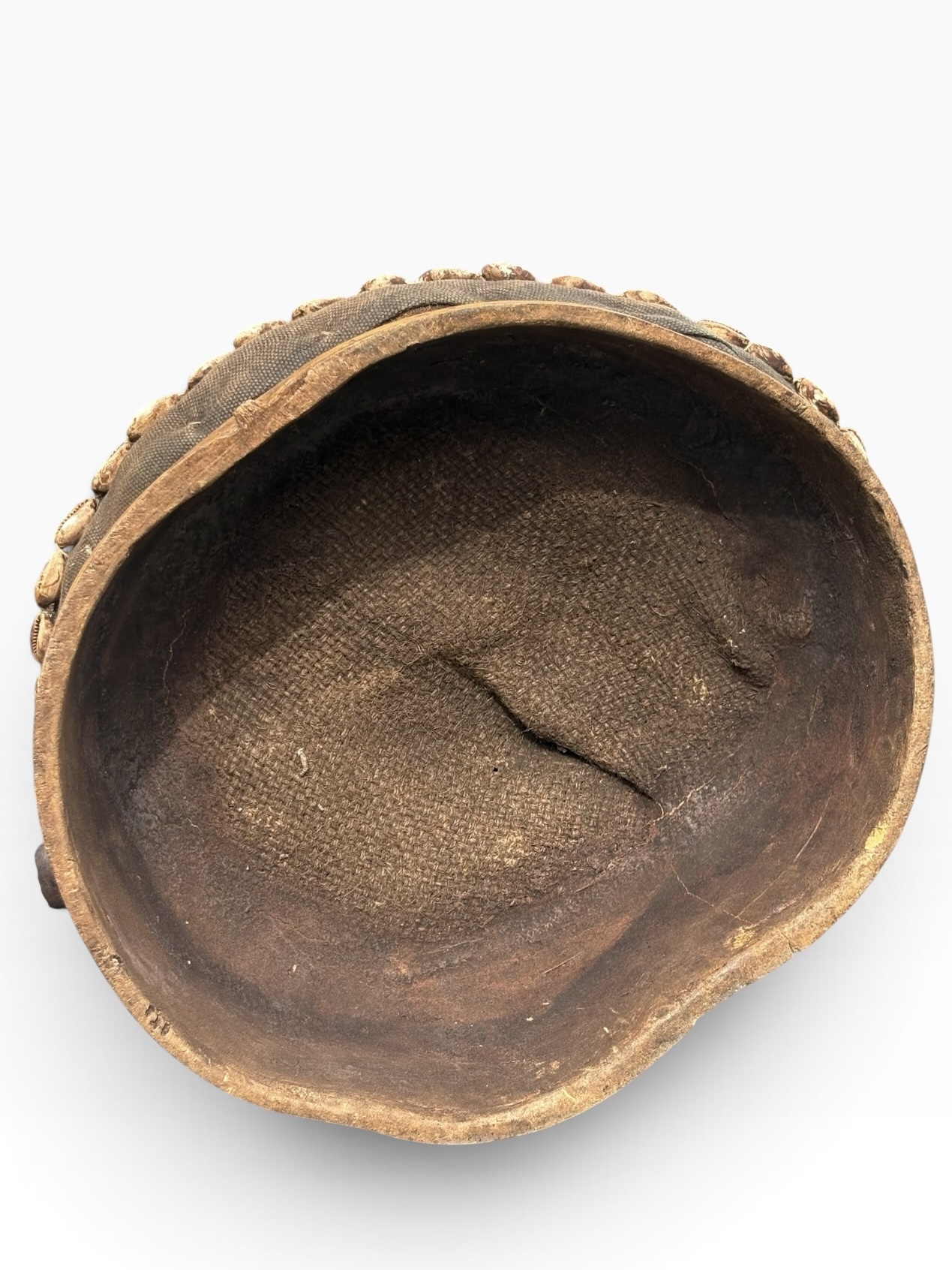 Yoruba Gelede Helmet Mask – Hand-Carved Ceremonial Art, 24" (61 cm) - Image 10