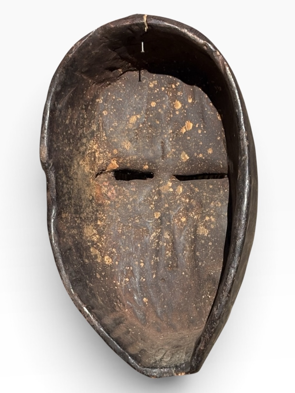 Vintage 13” Bembe Heart-Shaped Ancestral Mask – Gabon - Image 5