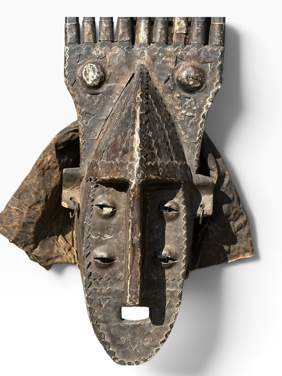 Vintage Marka Ntomo Mask — Brass-Clad Wood Carving, 30" (76.2 cm) - Image 6