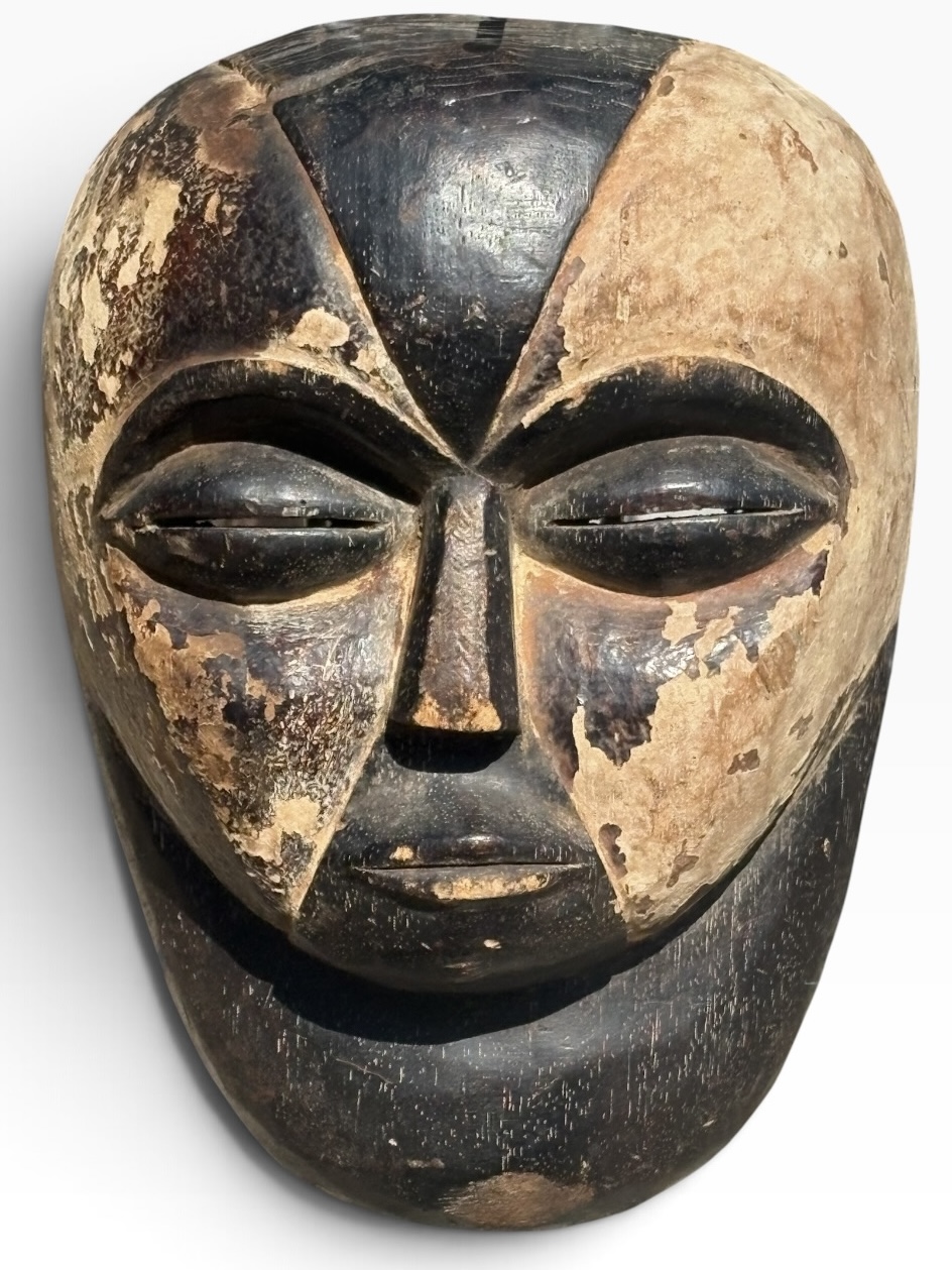 12” Vintage Galoa Polychrome Geometric Mask – Lambaréné Region, Gabon - Image 2