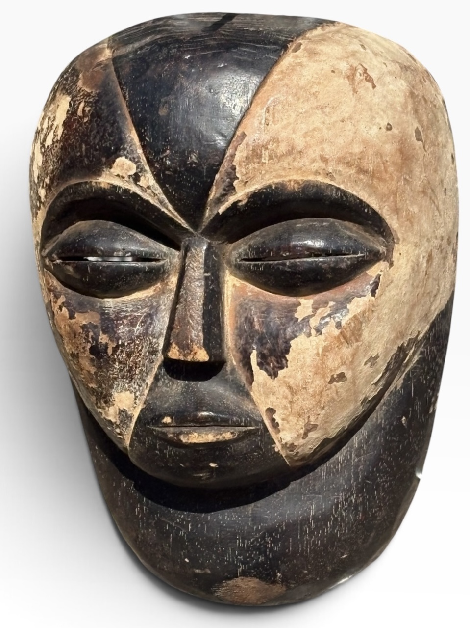 12” Vintage Galoa Polychrome Geometric Mask – Lambaréné Region, Gabon - Image 5