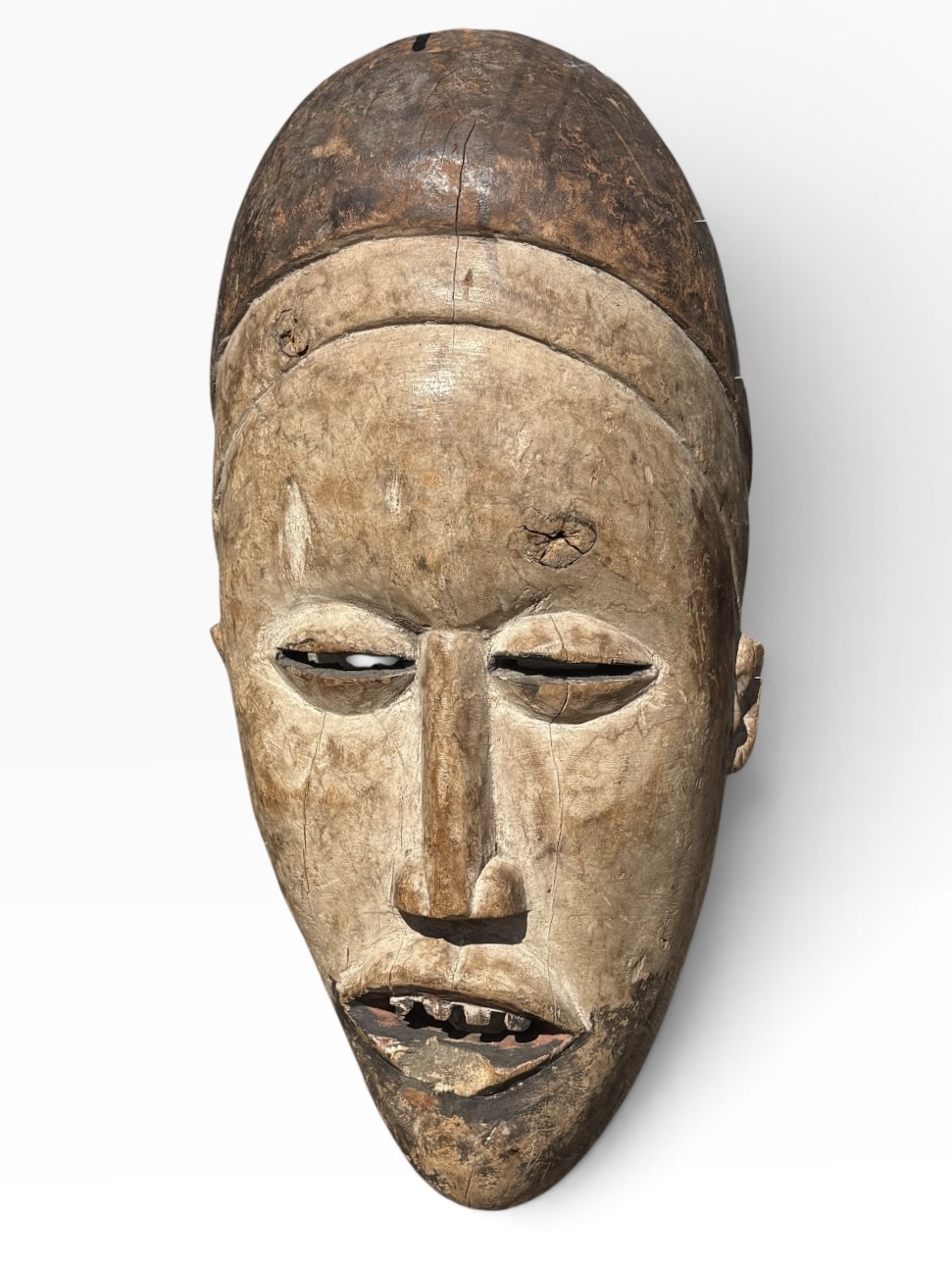 Bakongo Ritual Mask — Large Hand-Carved Wood Ceremonial Mask, DR Congo - Image 4