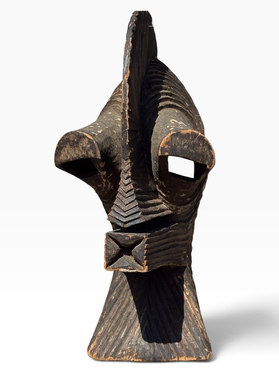Vintage Luba Kifwebe Mask — Hand-Carved Ceremonial Art, 22” (55.9 cm)