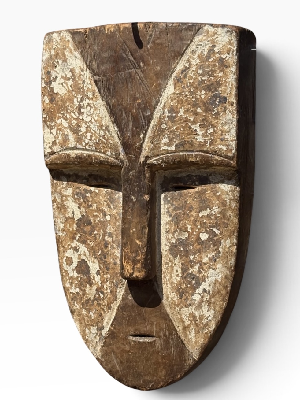 Vintage Mvuvi Abstract Kaolin Spirit Mask – Gabon - Image 6