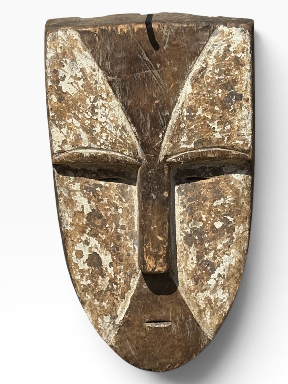 Vintage Mvuvi Abstract Kaolin Spirit Mask – Gabon - Image 7