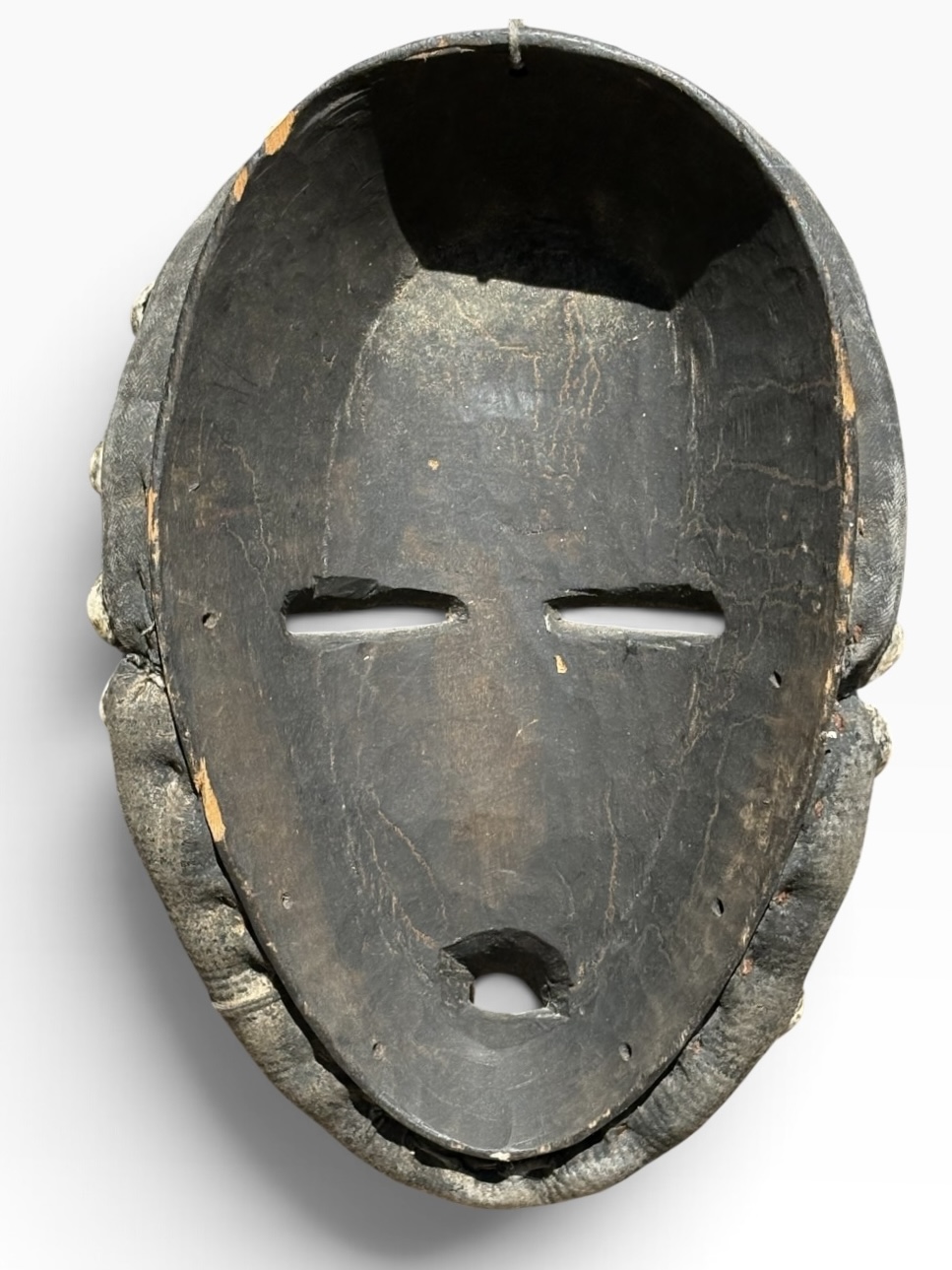 Vintage 14" Pende Mbuya Tri-Color Mask – DR Congo - Image 7