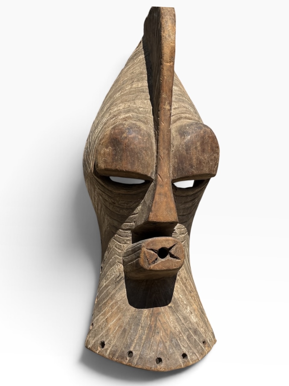 Vintage Luba Kifwebe Mask — Hand-Carved Ceremonial Art, 21” (53.4 cm) - Image 3
