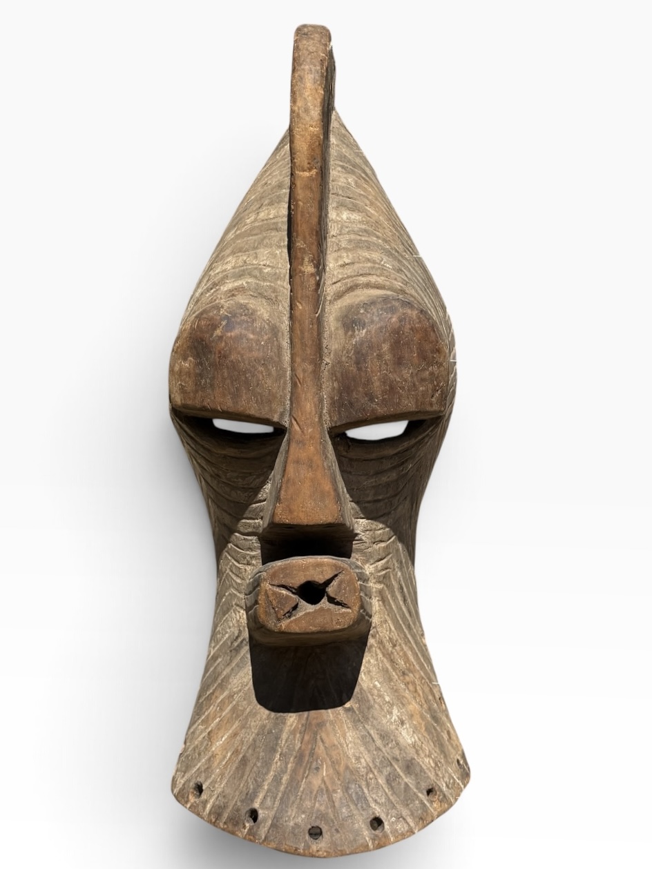 Vintage Luba Kifwebe Mask — Hand-Carved Ceremonial Art, 21” (53.4 cm) - Image 6
