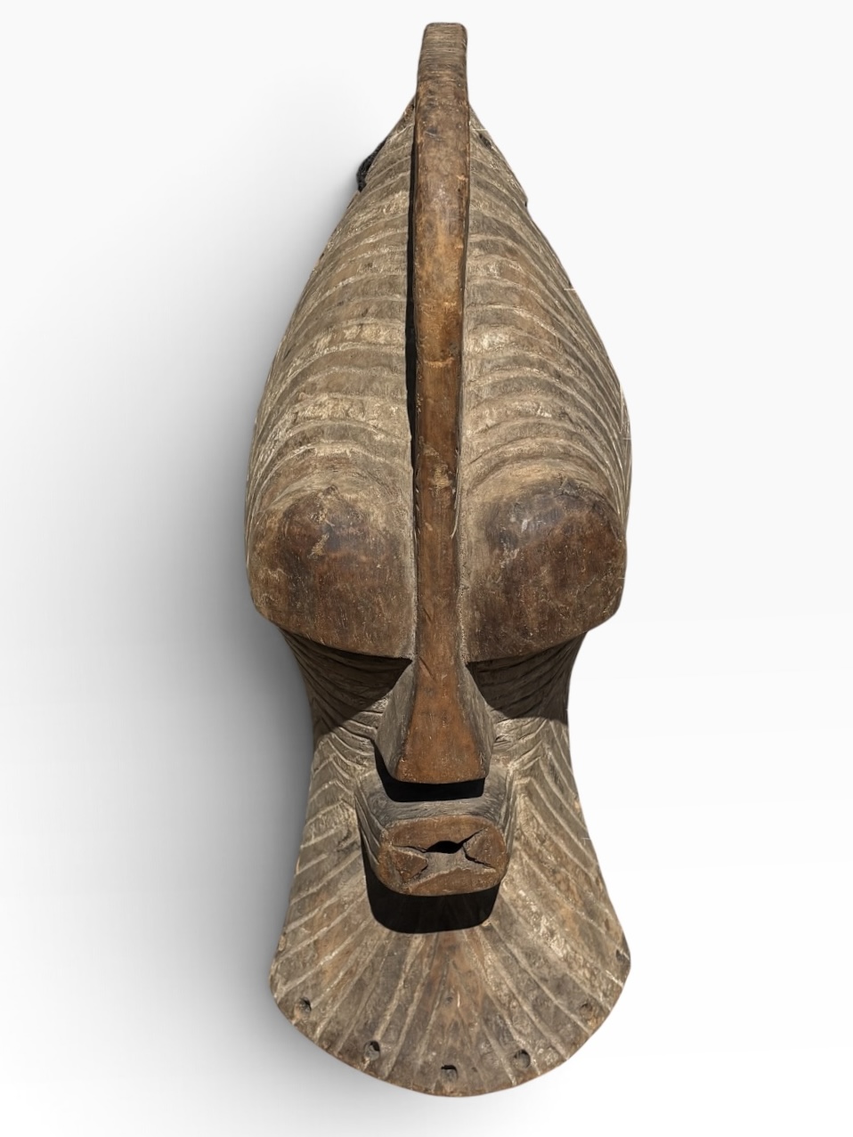 Vintage Luba Kifwebe Mask — Hand-Carved Ceremonial Art, 21” (53.4 cm) - Image 4