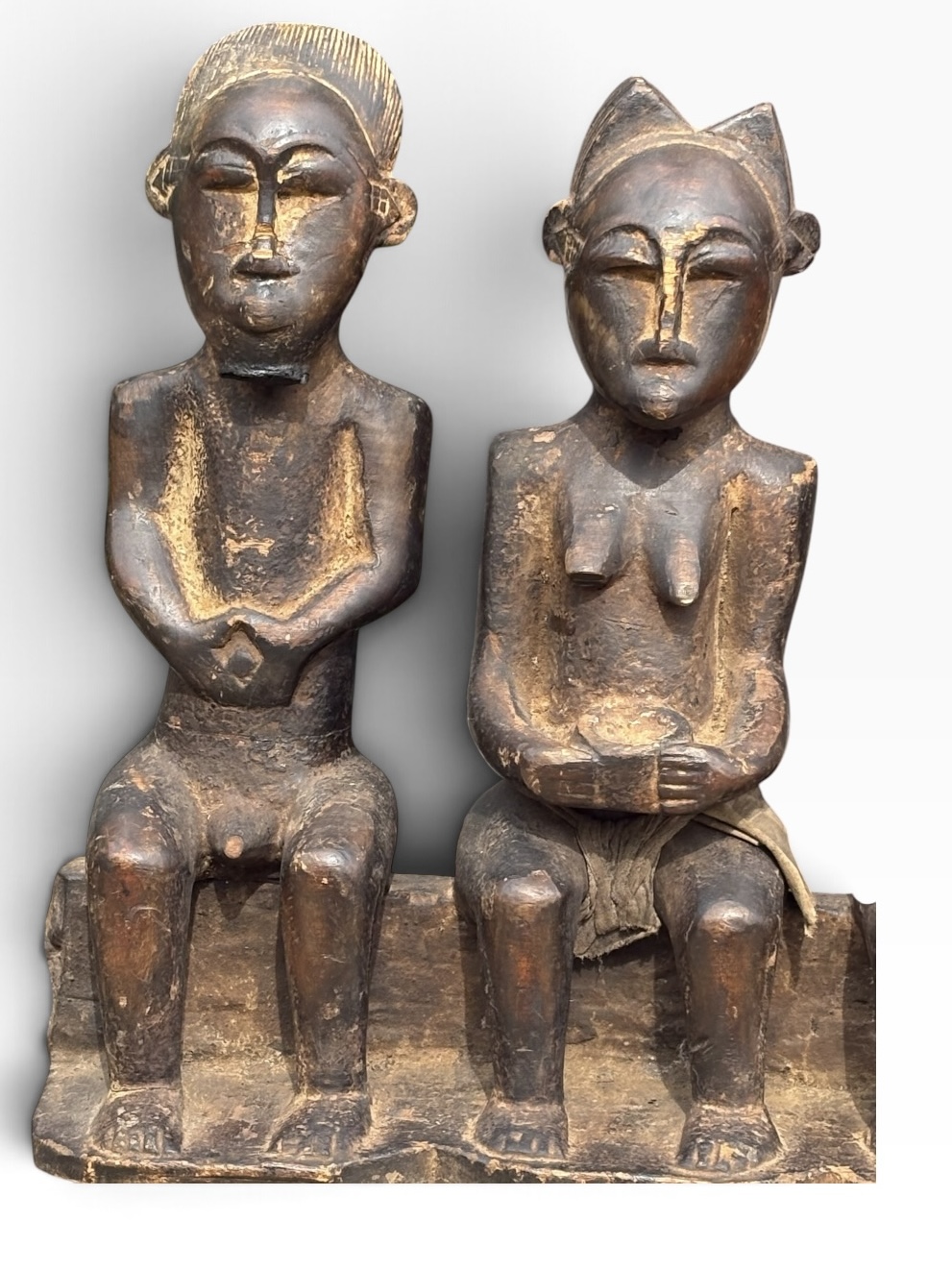 Baule Couples– Copy) 31”x 15” - Image 9